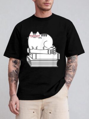 Cute Book Nerd Cat  - Funny Nerdy Kitten T-Shirt