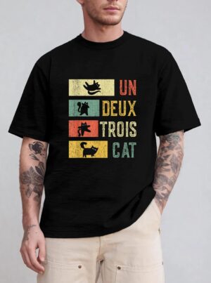Meowy Funny Cat  Vintage retro Un Deux Trois Cat T-Shirt