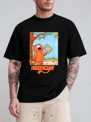 Picture The Orange Cat Holding Flowers So Cute Cartoon Arts T-Shirt